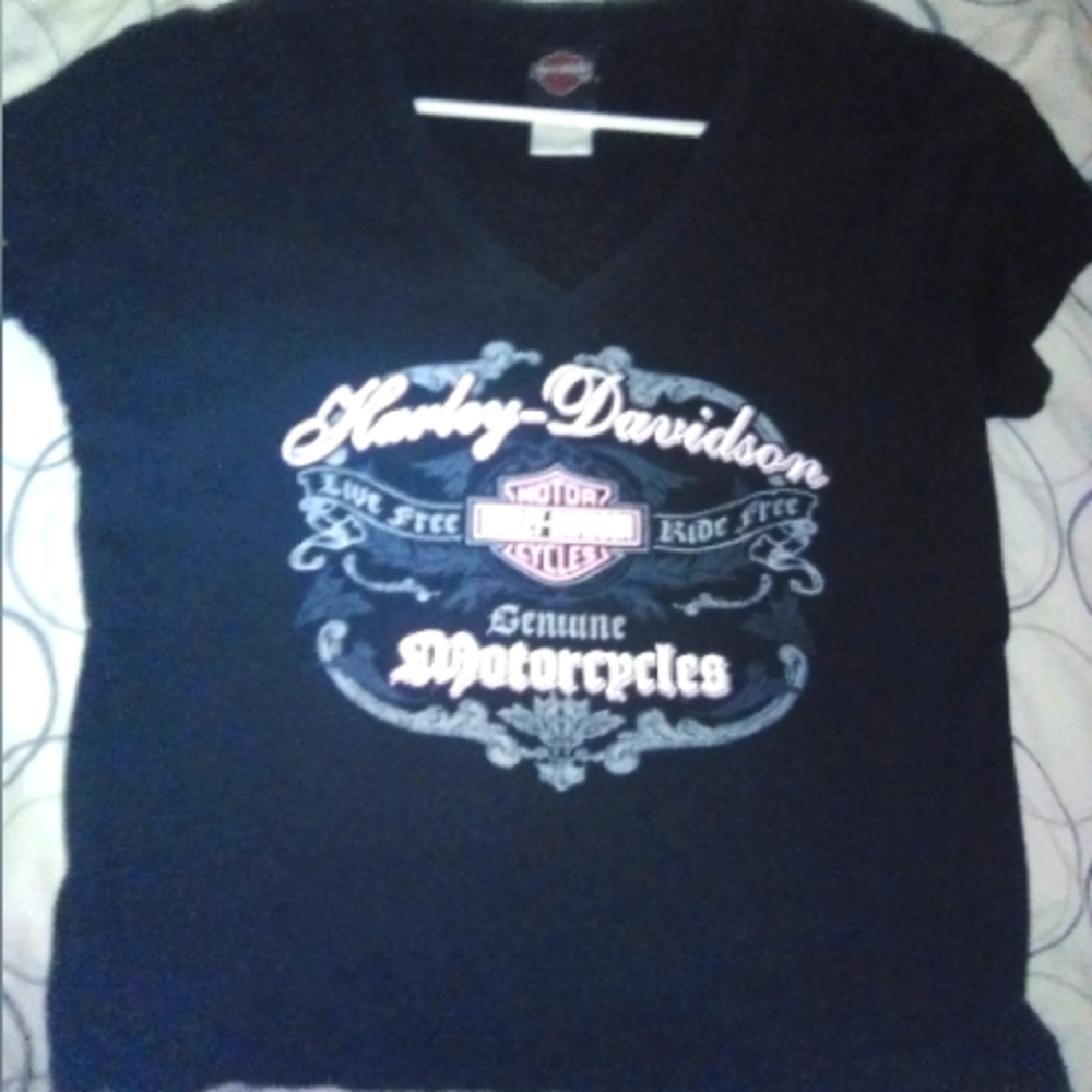 Harley Davidson vneck t-shirt
